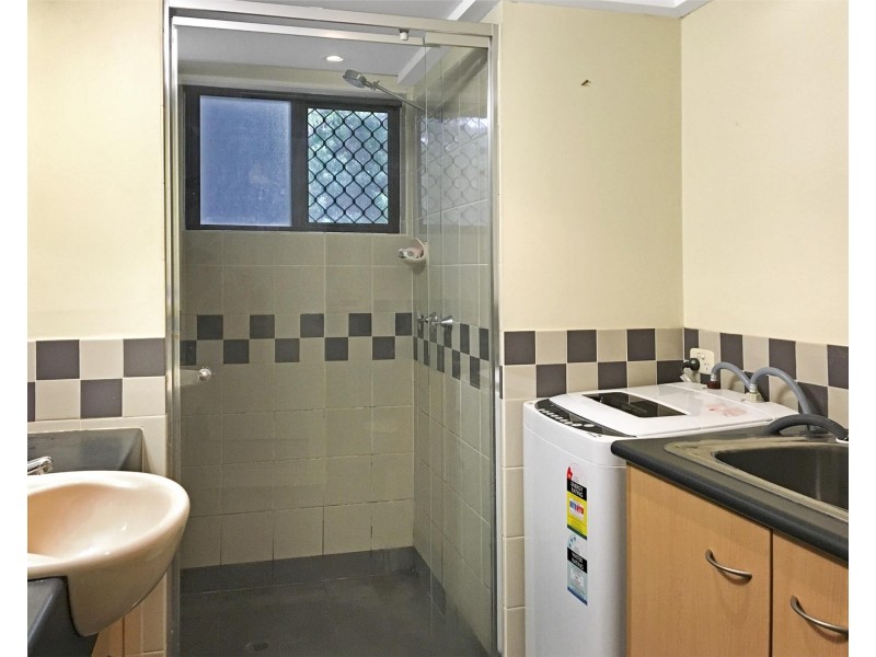 7/42 Hilltop Avenue, Chermside QLD 4032