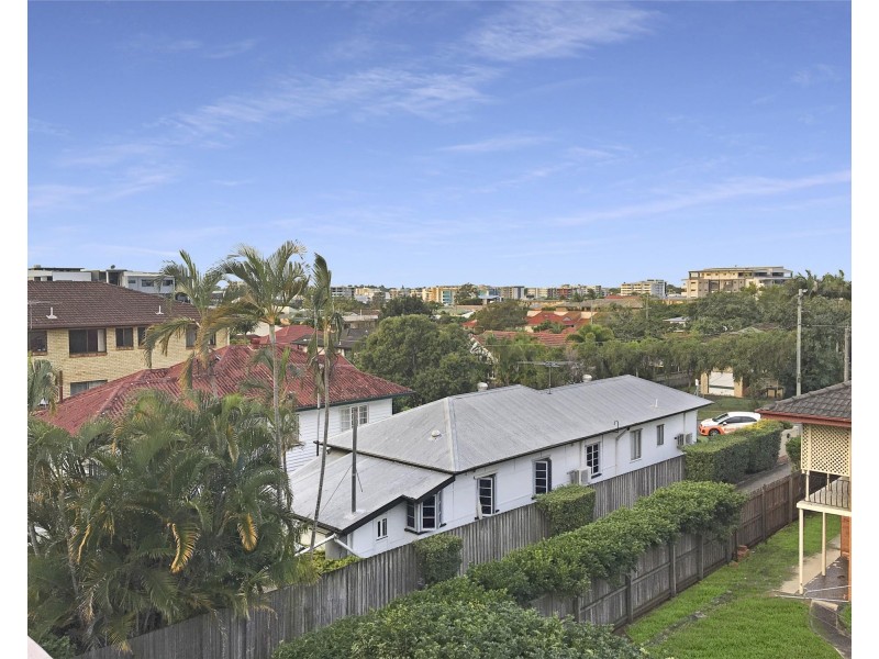 7/42 Hilltop Avenue, Chermside QLD 4032