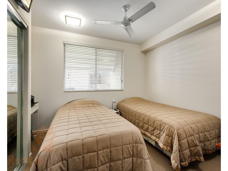 8/70 Durham Street, St Lucia QLD 4067