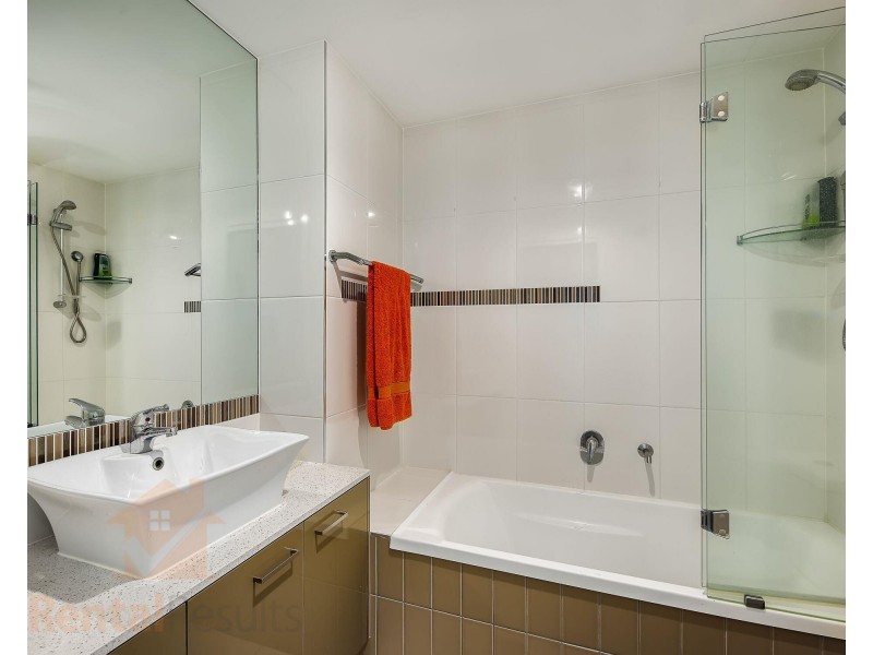 8/70 Durham Street, St Lucia QLD 4067