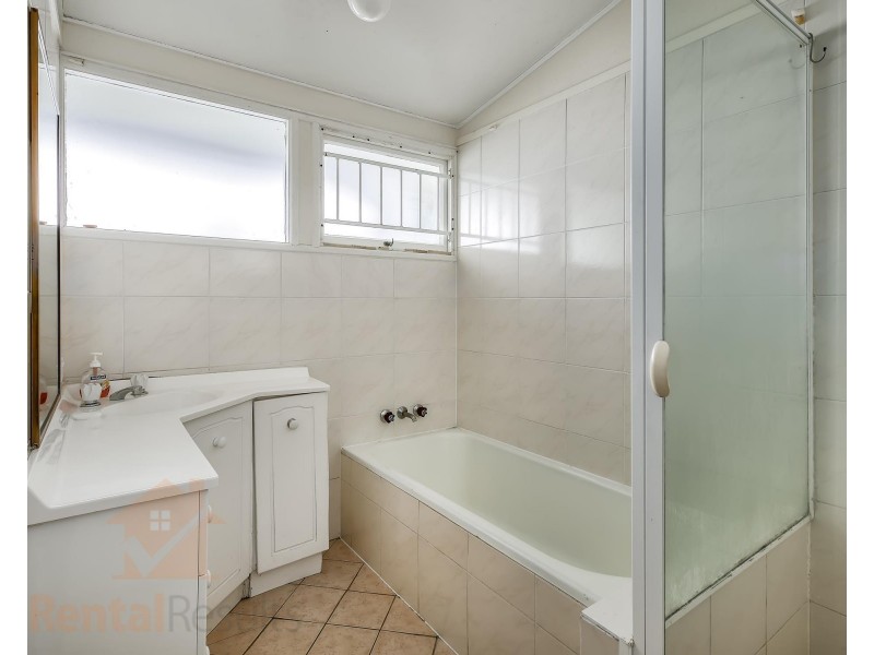 116 Central Avenue, St Lucia QLD 4067