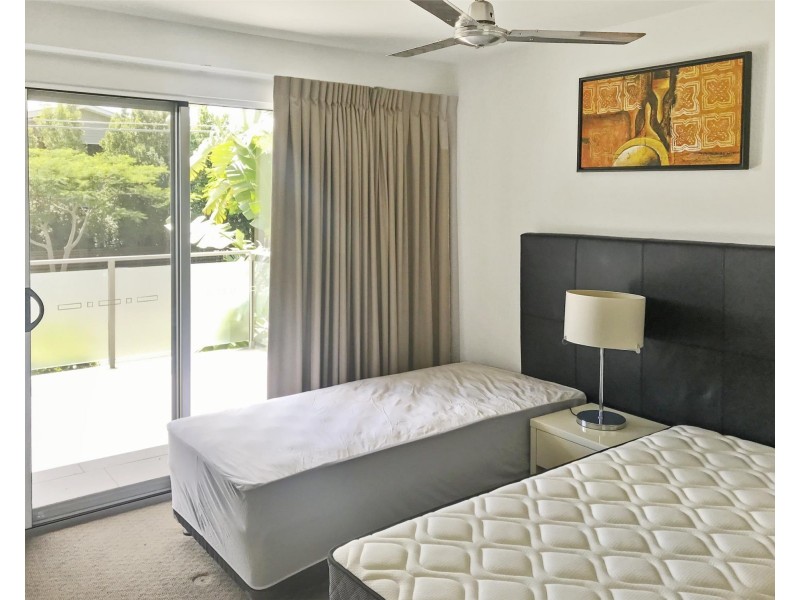 2/2 Barramul Street, Bulimba QLD 4171