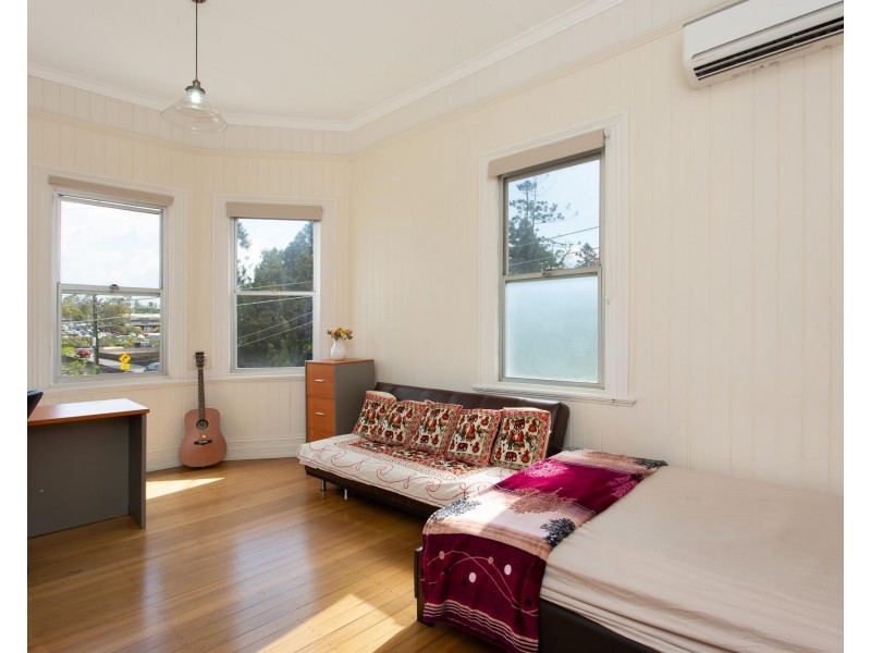 43 Valentine Street, Toowong QLD 4066