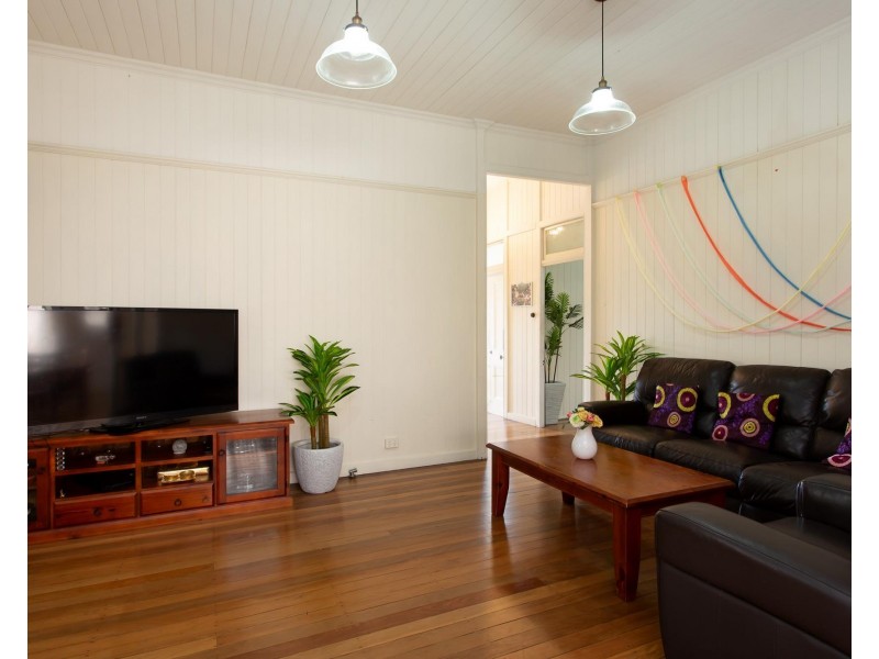 43 Valentine Street, Toowong QLD 4066