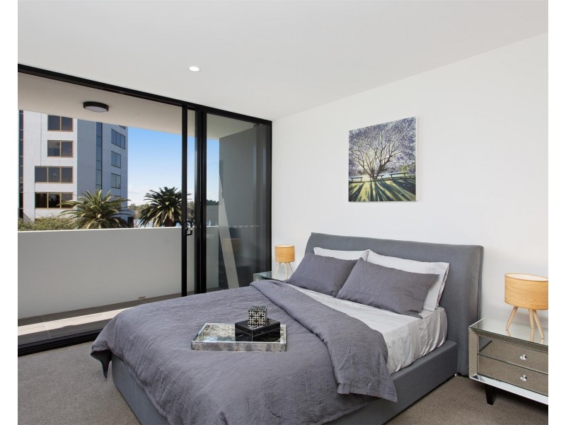 605/8 Hunt Street, Hamilton QLD 4007