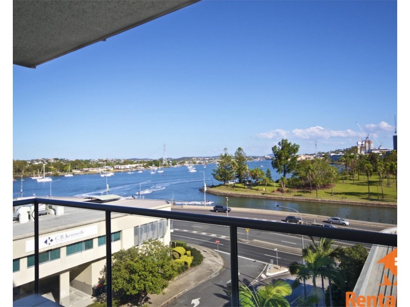 57/32 Agnes Street, Albion QLD 4010