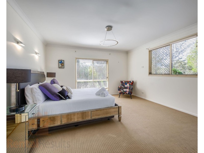 80 Obrien Road, Pullenvale QLD 4069