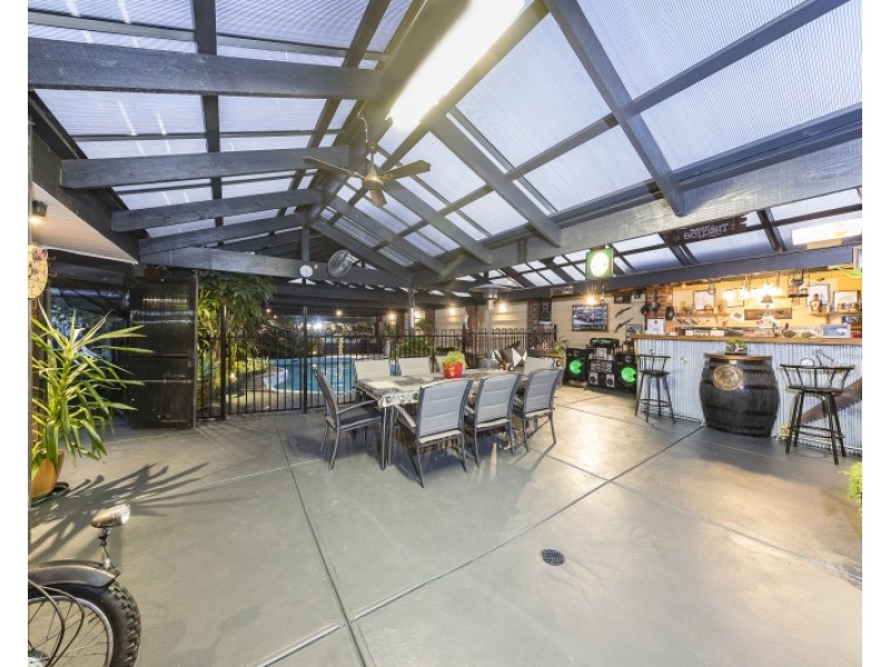 9 Lemco Walk, Delahey VIC 3037