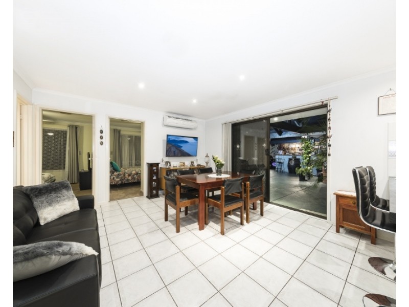 9 Lemco Walk, Delahey VIC 3037