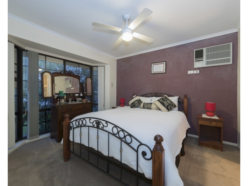 9 Lemco Walk, Delahey VIC 3037