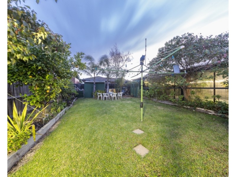 9 Lemco Walk, Delahey VIC 3037