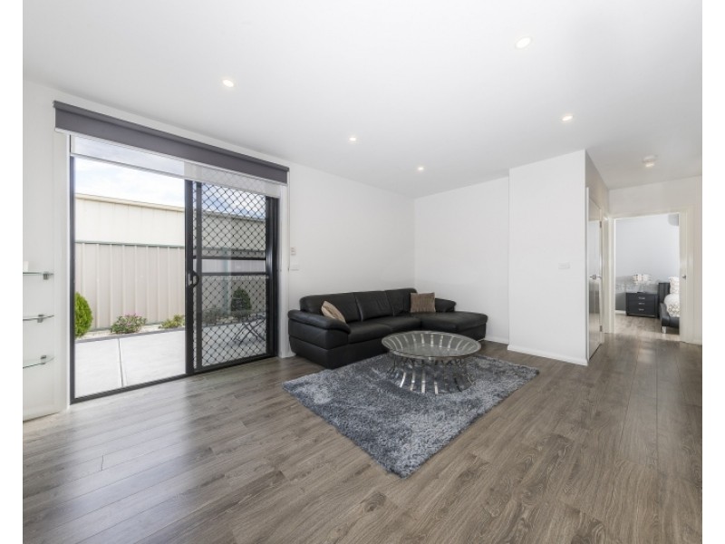 17a Laurel Street, St Albans VIC 3021