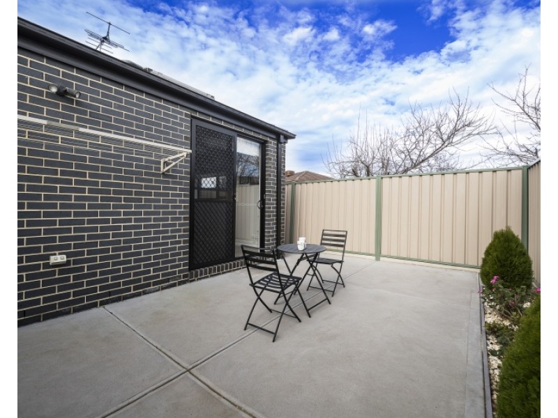 17a Laurel Street, St Albans VIC 3021