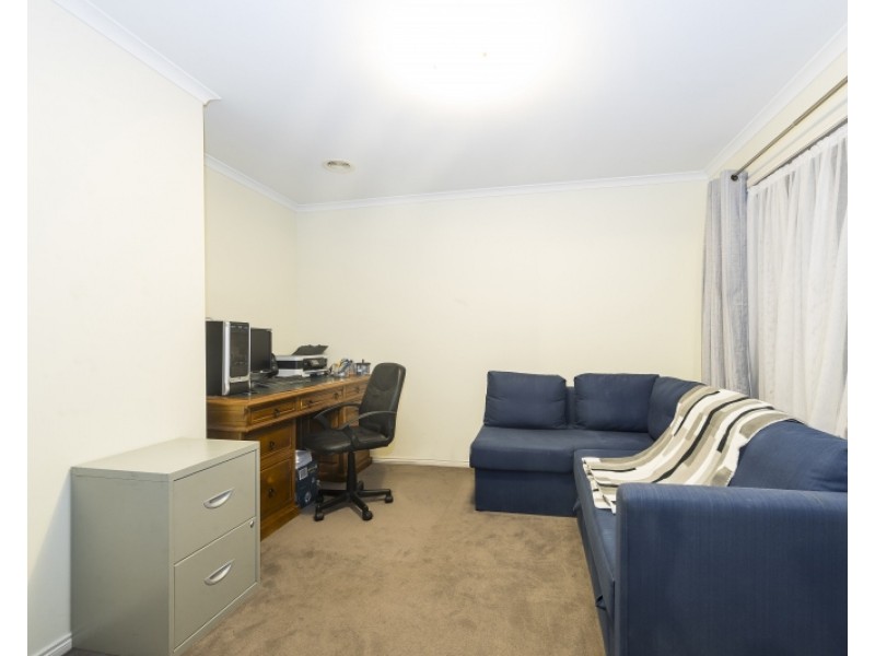6  Barwon Street, Taylors Hill VIC 3037