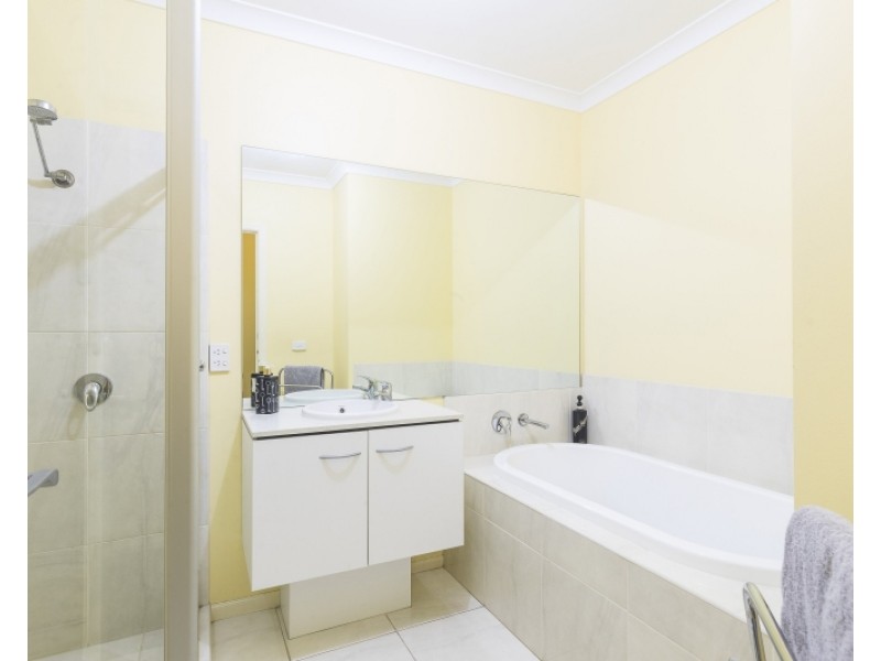 63 Arbour Boulevard, Burnside Heights VIC 3023