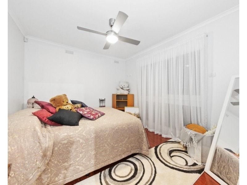 7 Bean Court, Keilor Downs VIC 3038