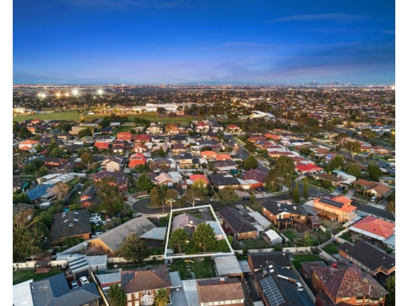 7 Bean Court, Keilor Downs VIC 3038