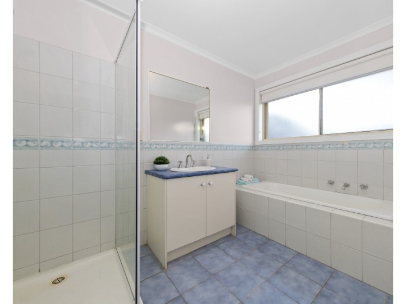 25 Marlock Way, Delahey VIC 3037