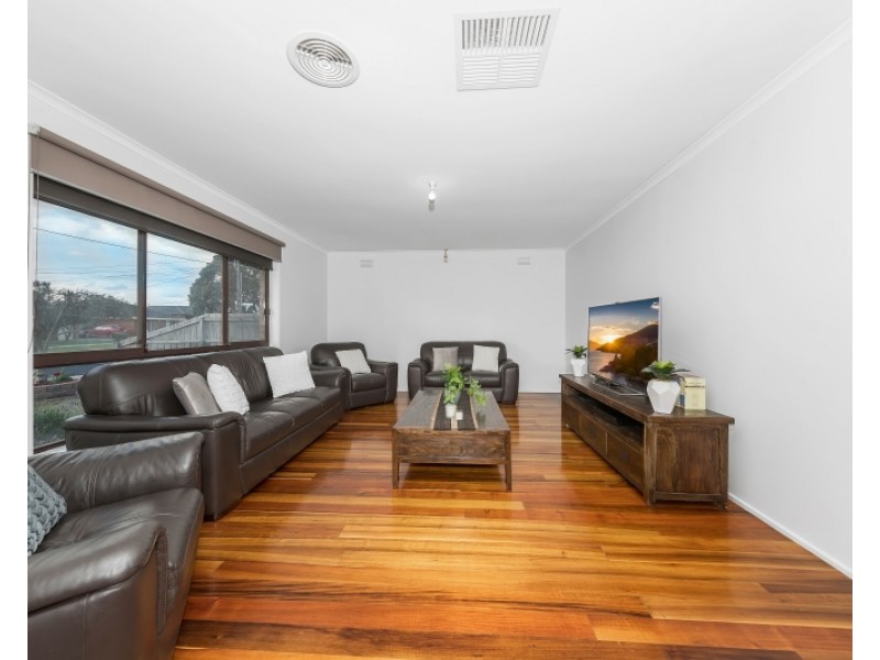 5  Tremaine Ave, Kings Park VIC 3021