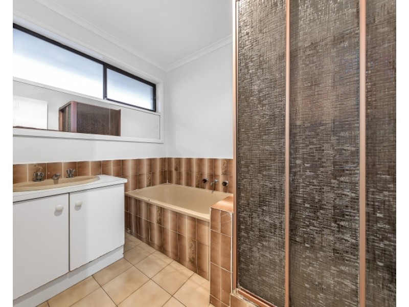 5  Tremaine Ave, Kings Park VIC 3021