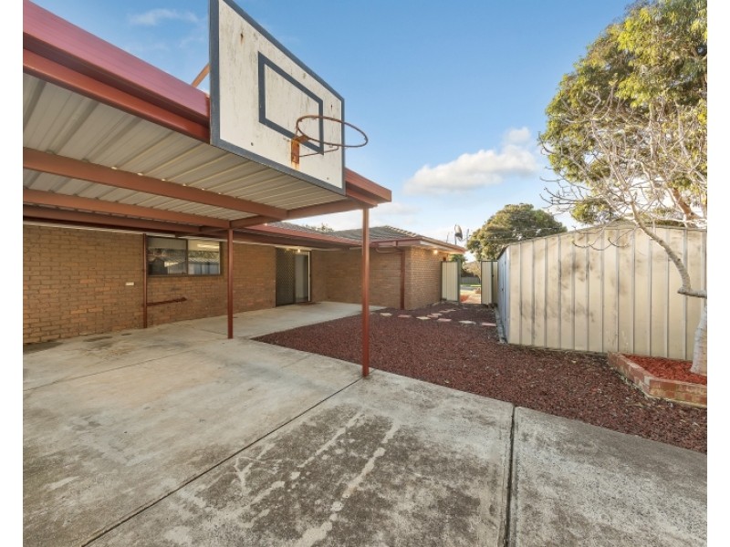 5  Tremaine Ave, Kings Park VIC 3021