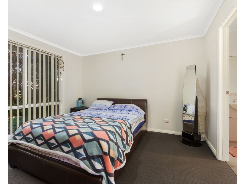 16 Stone Road, Delahey VIC 3037