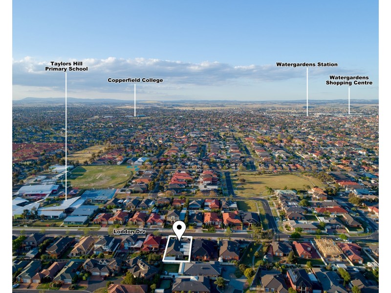 29 Loddon Drive, Taylors Hill VIC 3037