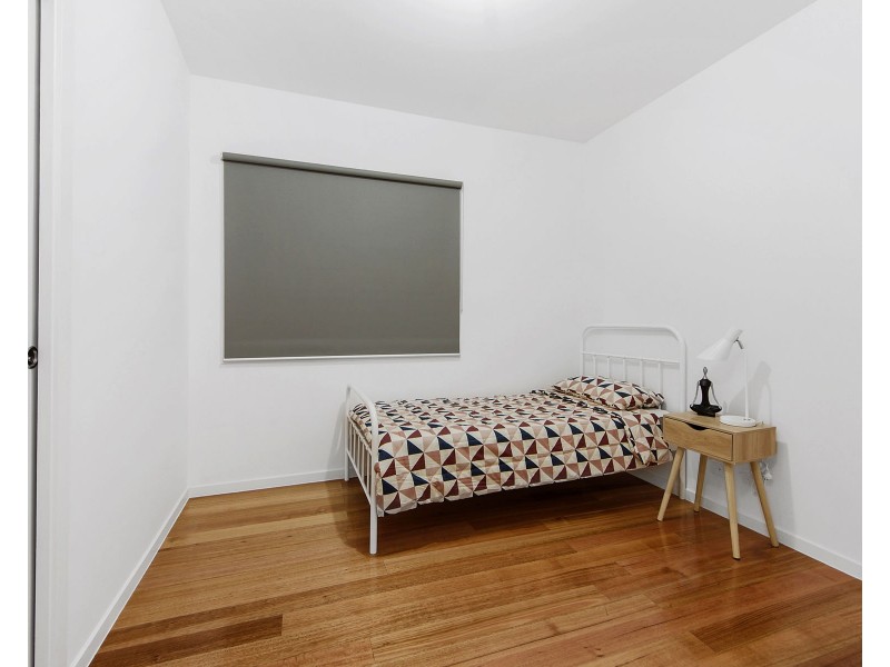 102 Allenby Road, Hillside VIC 3037