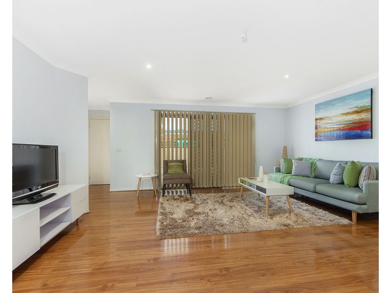 9 Manny Paul Circuit, Burnside Heights VIC 3023