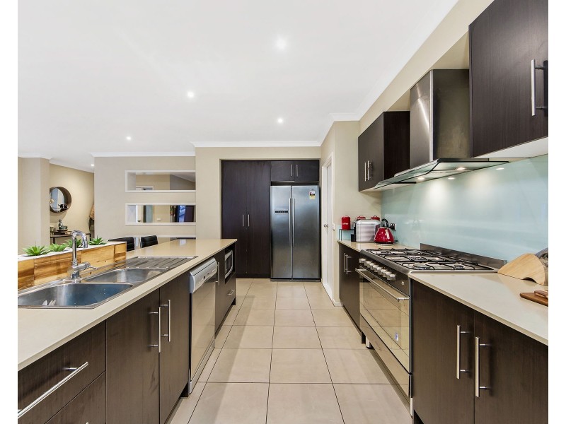 5  Rokewood Street, Burnside Heights VIC 3023