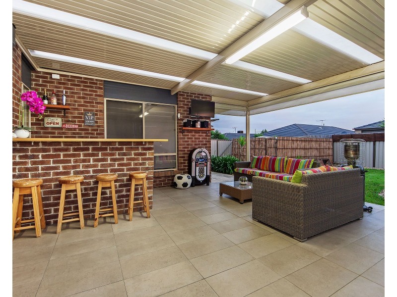 5  Rokewood Street, Burnside Heights VIC 3023