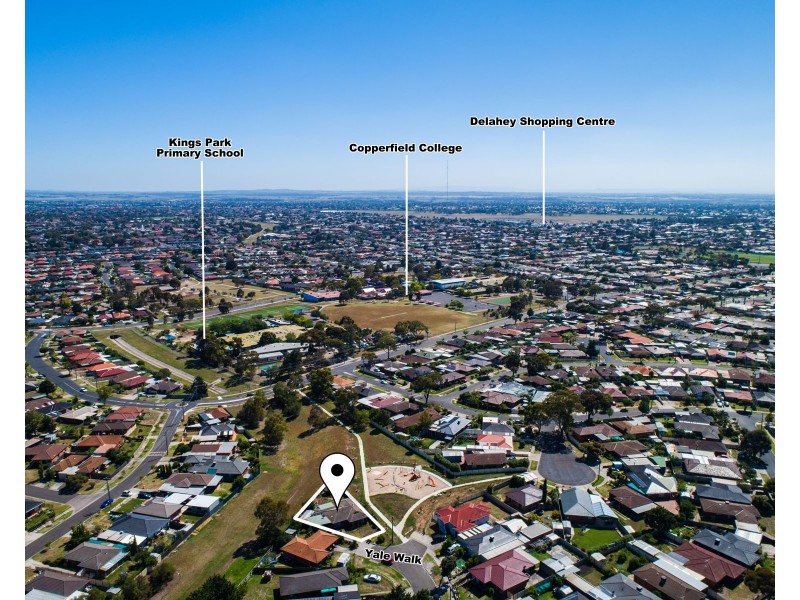 7 Yale Walk, Kings Park VIC 3021