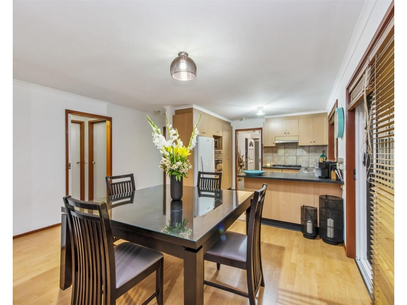 9 McNicholl Way, Delahey VIC 3037
