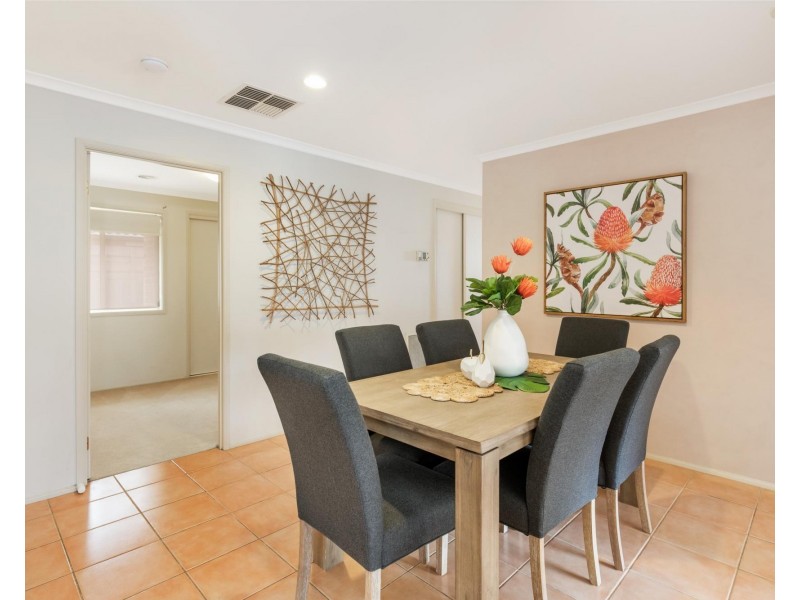 3  Twyford Close, Hillside VIC 3037
