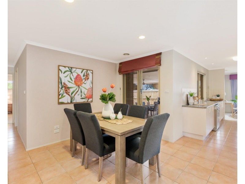 3  Twyford Close, Hillside VIC 3037