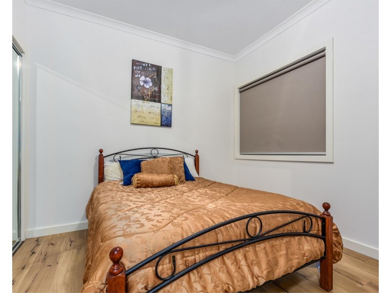 18 Lam Way, Brookfield VIC 3338
