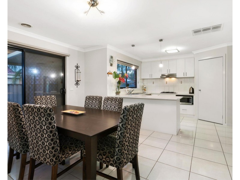 1 Ironbark Grove, Burnside Heights VIC 3023
