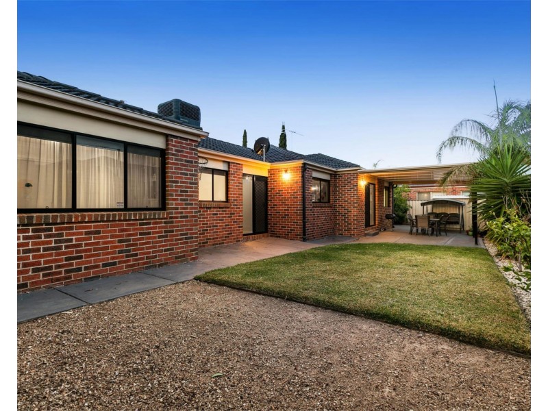 1 Ironbark Grove, Burnside Heights VIC 3023