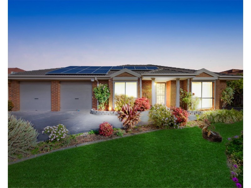 3 Tannaroo Crescent, Delahey VIC 3037