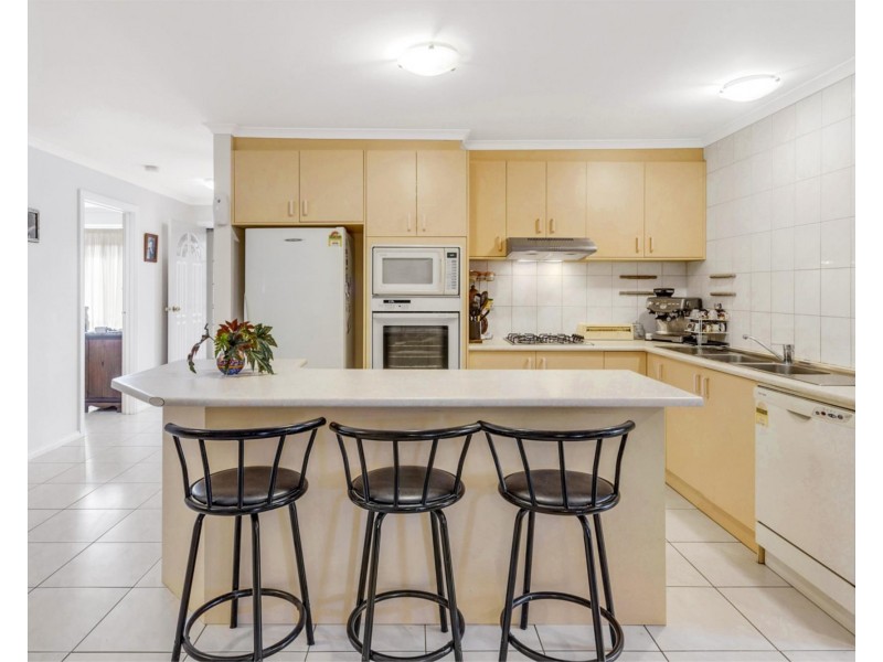 3 Tannaroo Crescent, Delahey VIC 3037