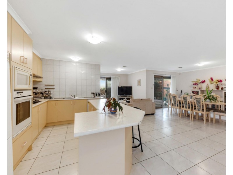 3 Tannaroo Crescent, Delahey VIC 3037