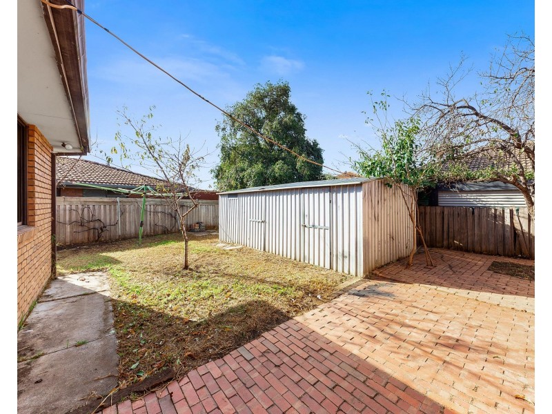41 Angourie Crescent, Taylors Lakes VIC 3038