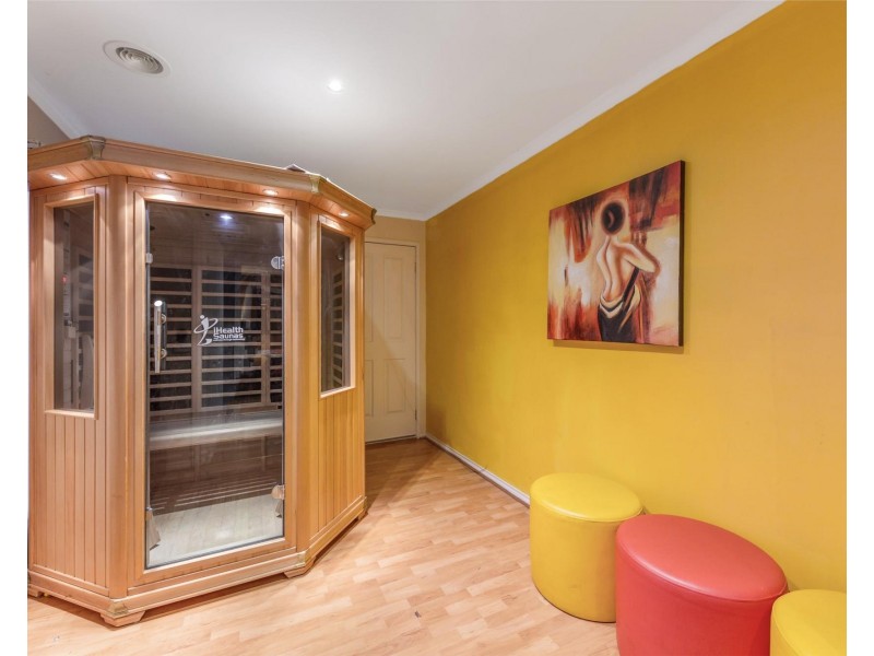 14 Thomson Way, Taylors Hill VIC 3037