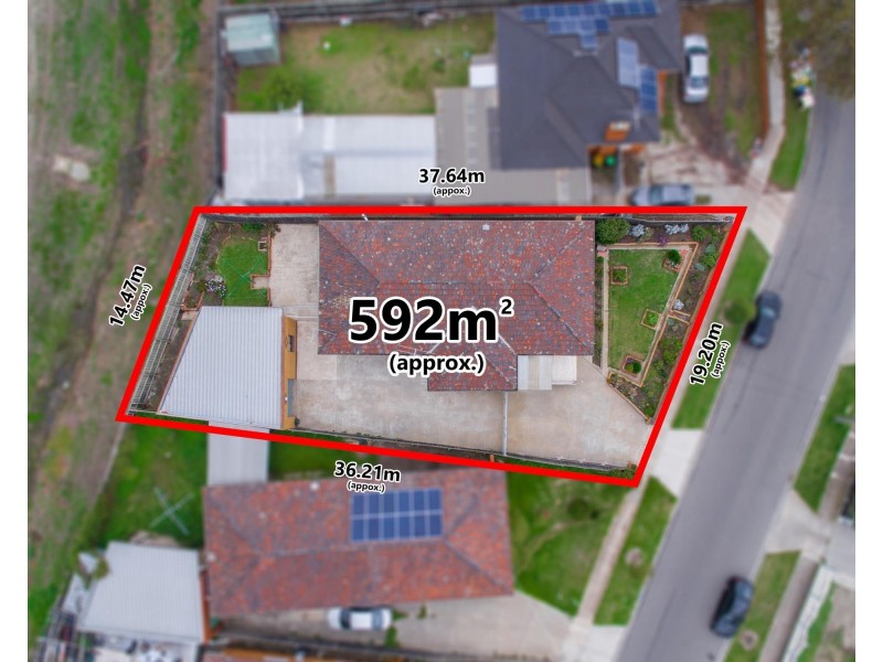 25 Yarmouth Avenue, St Albans VIC 3021