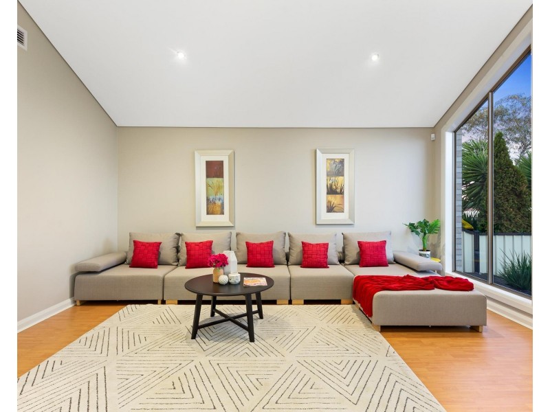 15 Tarago Terrace, Taylors Hill VIC 3037