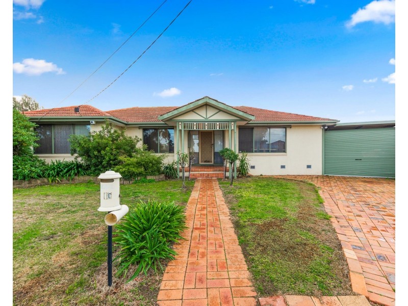 10 Denham Court, Kealba VIC 3021
