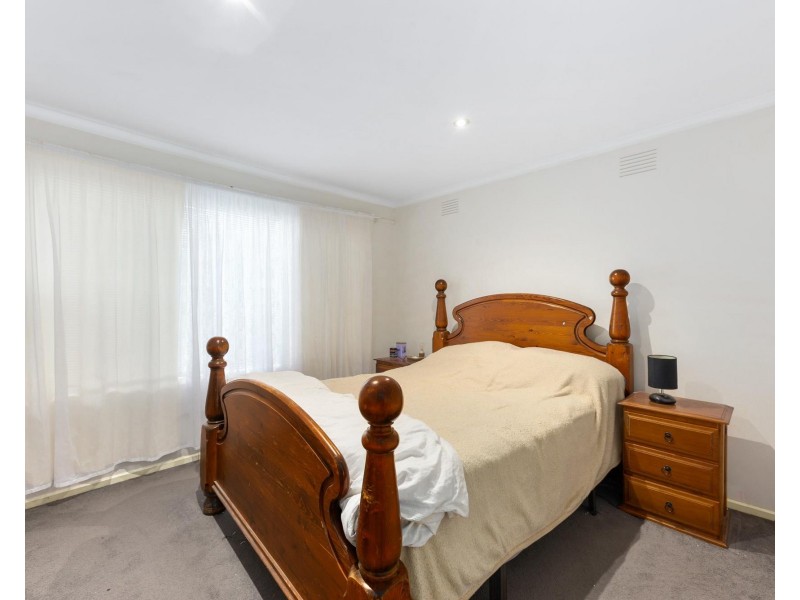 10 Denham Court, Kealba VIC 3021