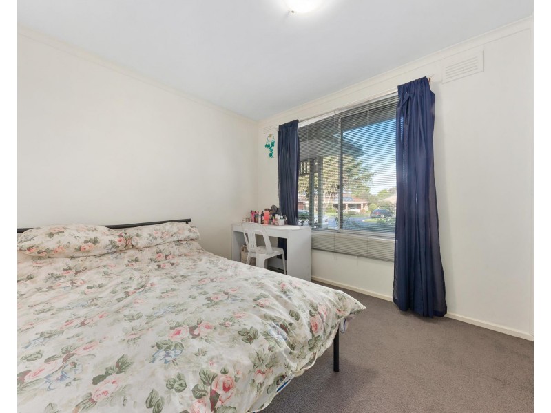 10 Denham Court, Kealba VIC 3021