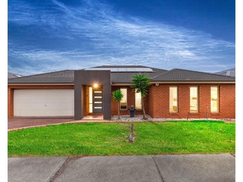 18 Bowman Court, Taylors Hill VIC 3037