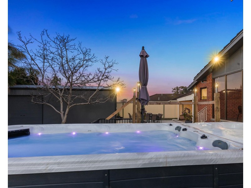 12 El Golea Mews, Keilor Downs VIC 3038